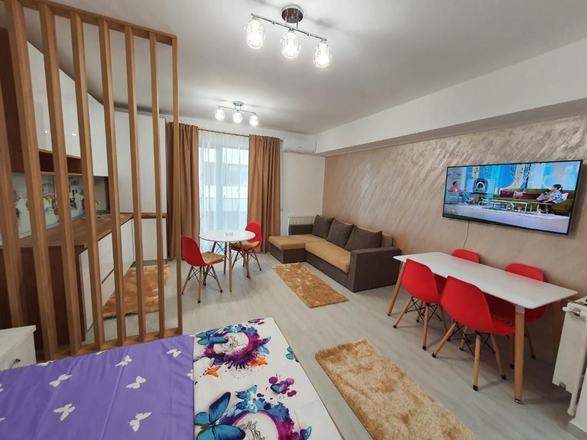 Listone' Apartment 12 Mamaia Nord Năvodari Eksteriør bilde
